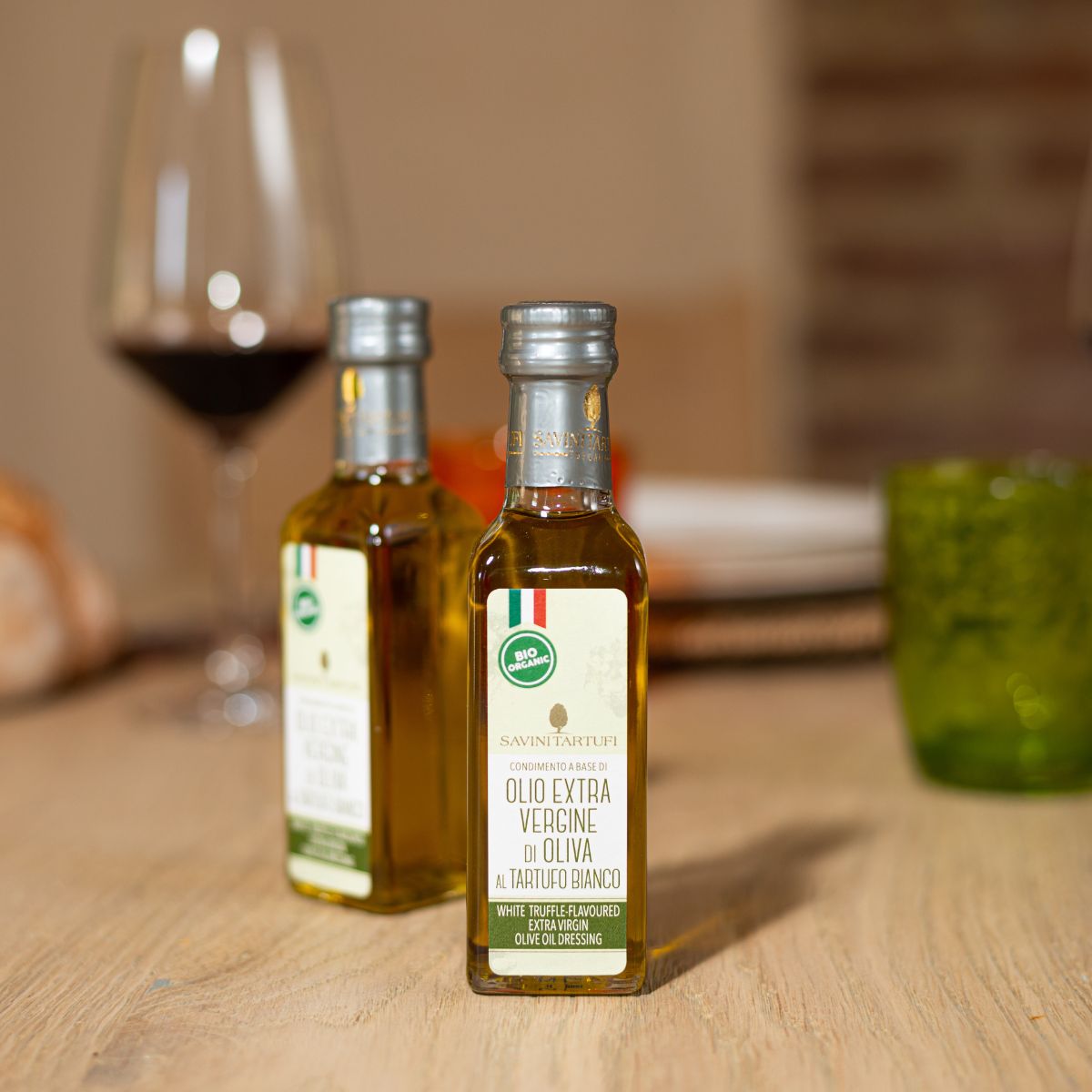 Condimento biologico a base di olio extra vergine di oliva al tartufo bianco - immagine 2