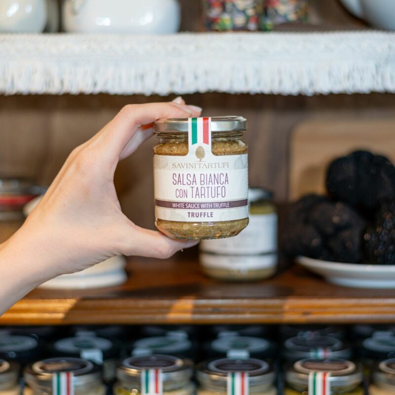 Salsa bianca con tartufo